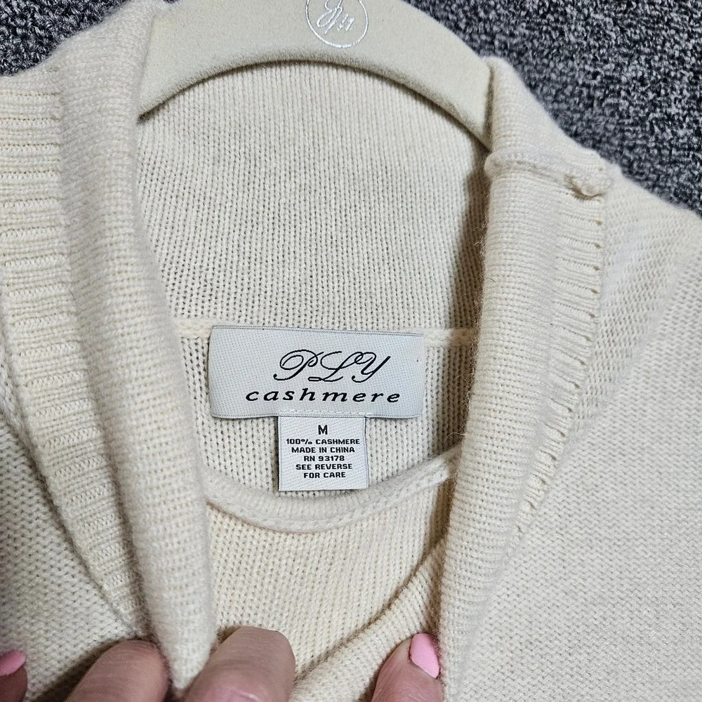 PLY Cashmere Women's M Cream 100% Cashmere Turtleneck Sweater Side Slit Ribbed‎